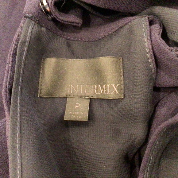 Intermix midnight blue cut out sleeveless top. Size S. - Picture 3 of 9